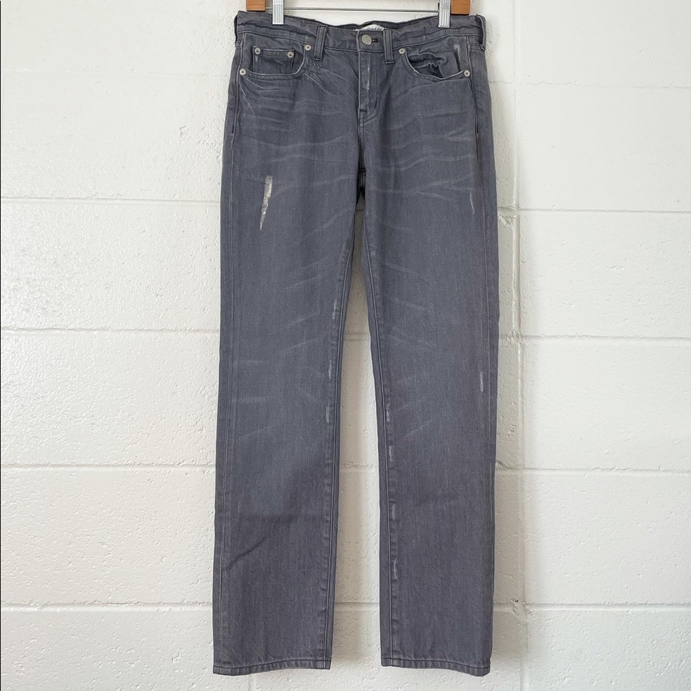 Madewell gray ‘Slim Boyjean’ w/ slight distressing